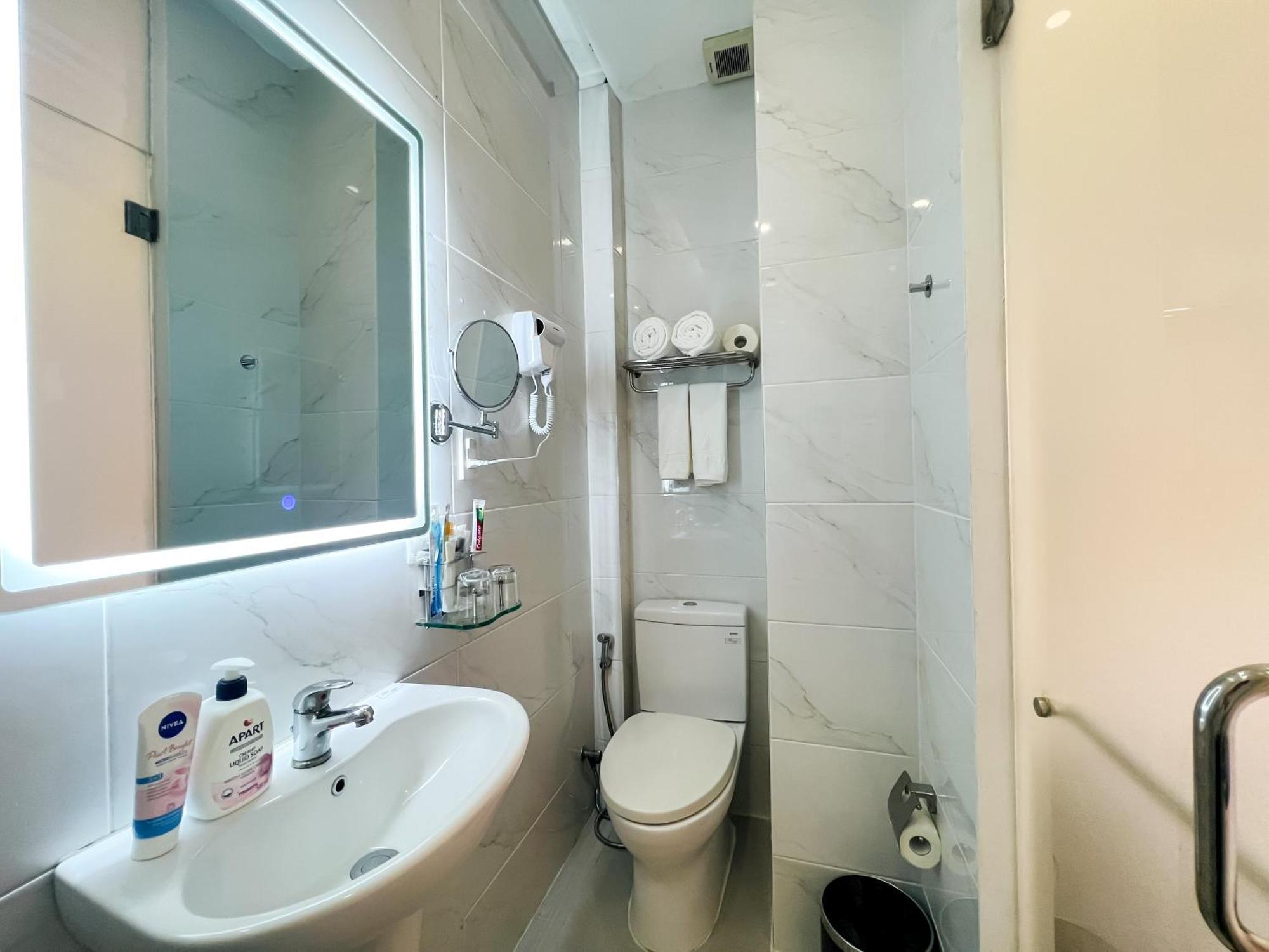 A25 Hotel - 75 Le Thi Hong Gam Bandar Ho Chi Minh Luaran gambar